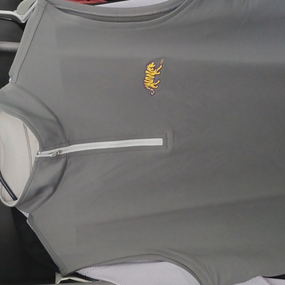 LSU sleeveless vest